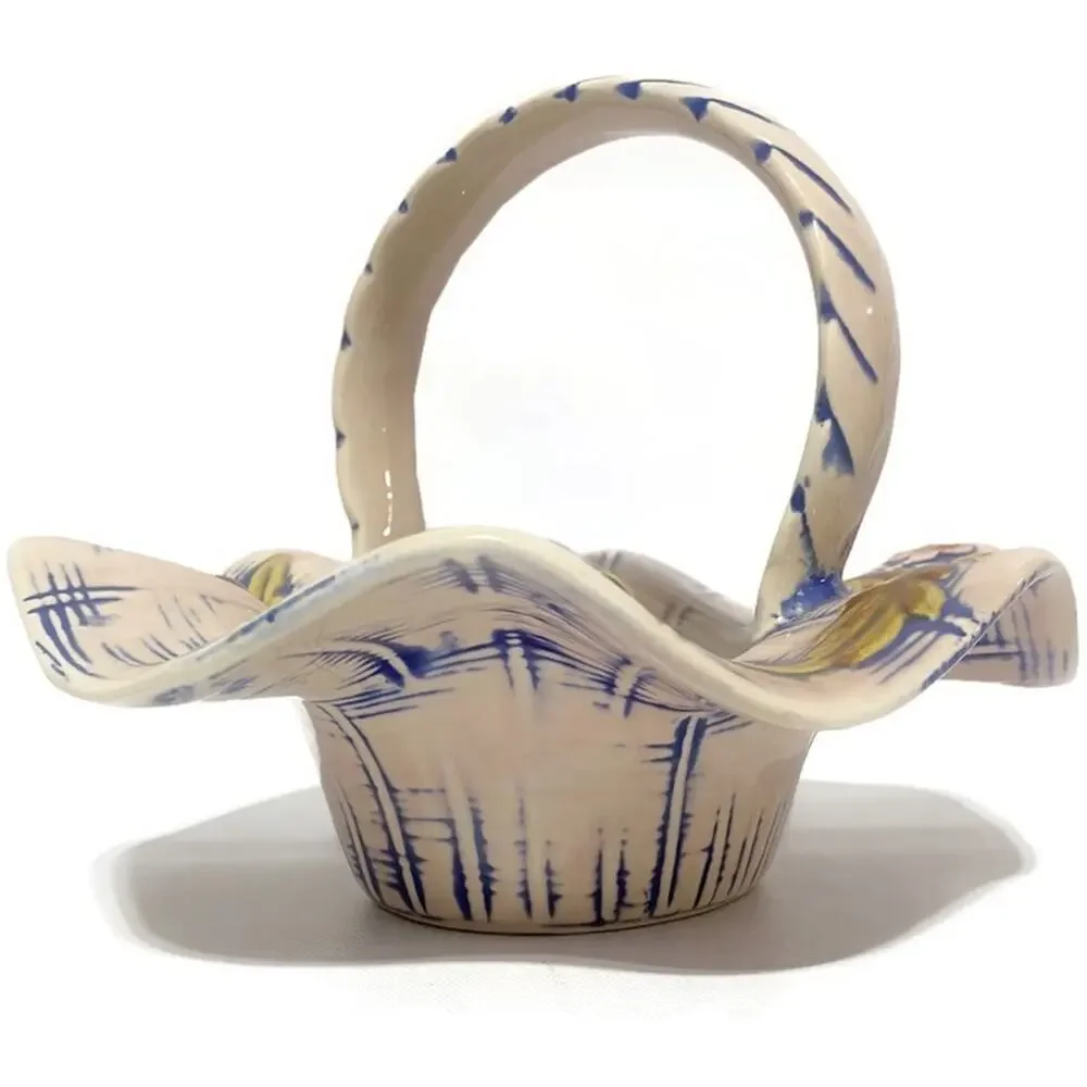 Hull Pottery T8 Blossom Flite Basket Vintage1955 9.25